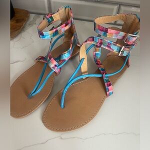 Easy USA multi blue flat thong ankle sandals 9